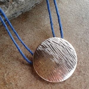 Disc Necklace